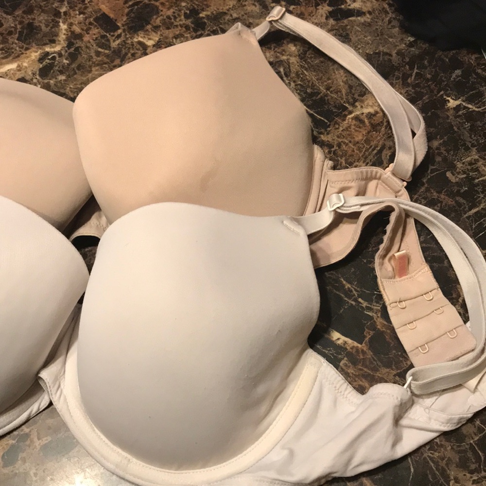 VS bra bundle - Picture 5 of 5
